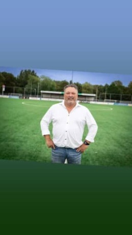 Review Ton Kosterman