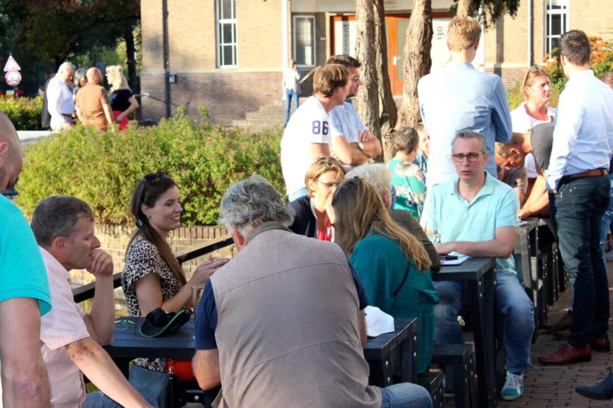 Foto achter de schermen netwerk evenement
